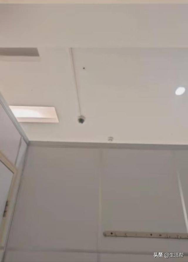 女子称三甲医院放射科更衣室有摄像头<strong></p>
<p>好用的换ip软件</strong>，医院：用于拍摄机房门口，考虑安装隔板消除误会