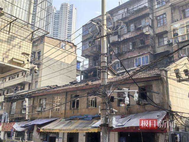 武汉一栋两层公房失火<strong></p>
<p>货币时间价值案例</strong>,火已被扑灭无人员伤亡