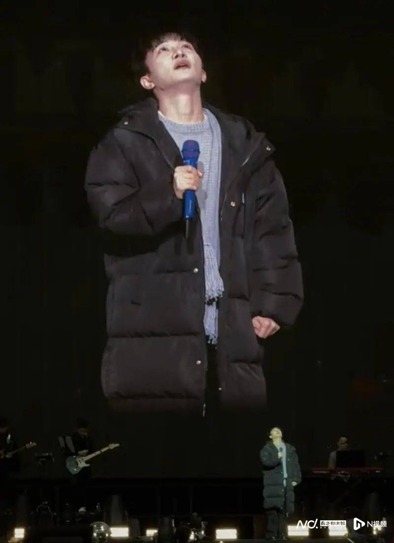 歌手周深含泪鞠躬道歉<strong></p>
<p>货币时间价值案例</strong>,“从来没有这么害怕站在舞台上”