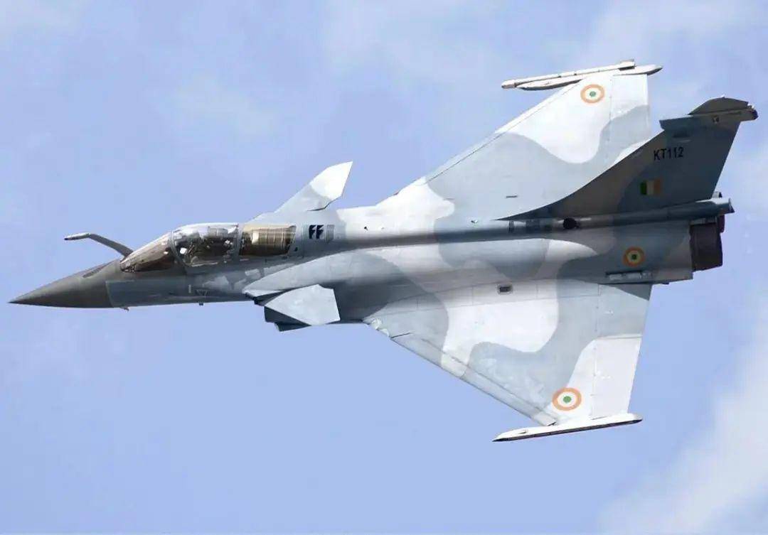 印度军方爆出惊人内幕<strong></p>
<p>换ip地址app软件下载</strong>,光辉战机形同作秀,暴露印度空军真实水平