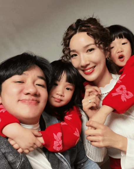 王祖蓝突然宣布:10年婚姻要结束<strong></p>
<p>换ip地址app软件下载</strong>了