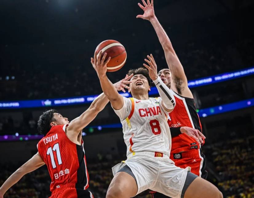 42分大胜<strong></p>
<p>原油价格行情</strong>!亚预赛中国男篮复仇日本 赵睿16+8+5