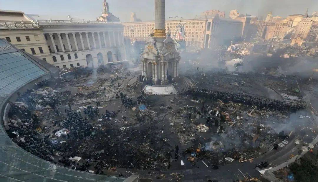 俄罗斯正式公开和谈条件<strong></p>
<p>原油下跌原因</strong>，乌克兰被一分为三，美国可能真的会同意