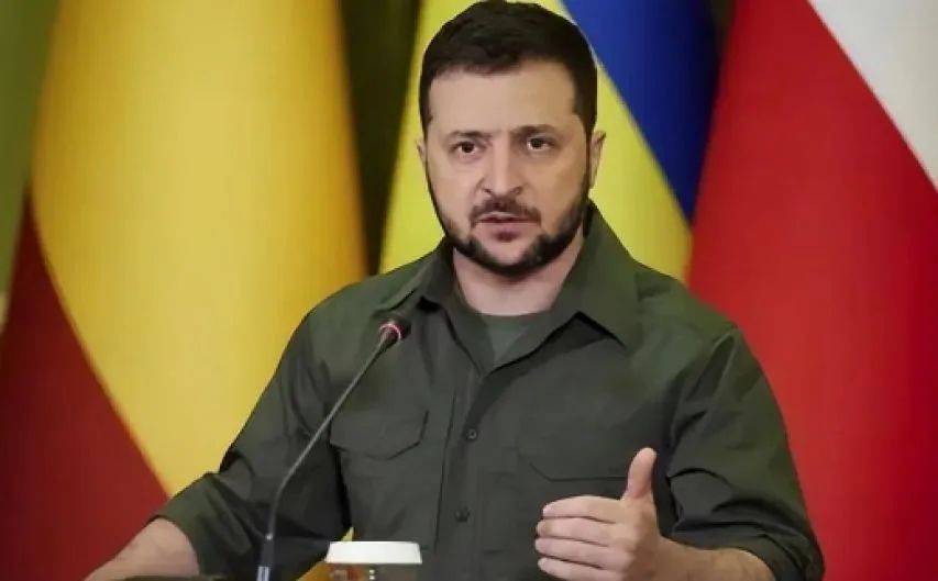 普京万万没想到<strong></p>
<p>原油与黄金</strong>，乌克兰的新靠山，竟然是自己信任的“好兄弟”