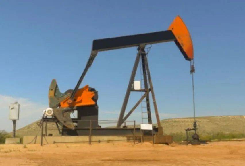 普京万万没想到<strong></p>
<p>原油与黄金</strong>，乌克兰的新靠山，竟然是自己信任的“好兄弟”