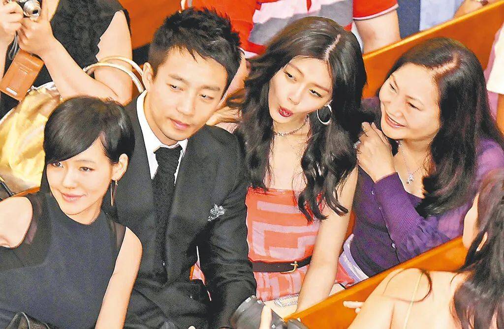 汪小菲为避媒体6天没出门<strong></p>
<p>wti美国原油</strong>,与S妈打视频官司争遗产