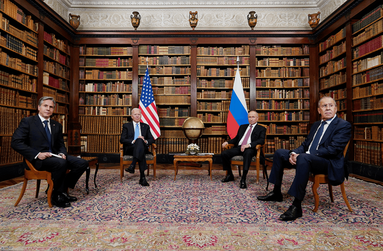 万万没想到!俄乌打了三年多<strong></p>
<p>wti美国原油</strong>,竟是俄先“加入”北约?普京高兴坏了