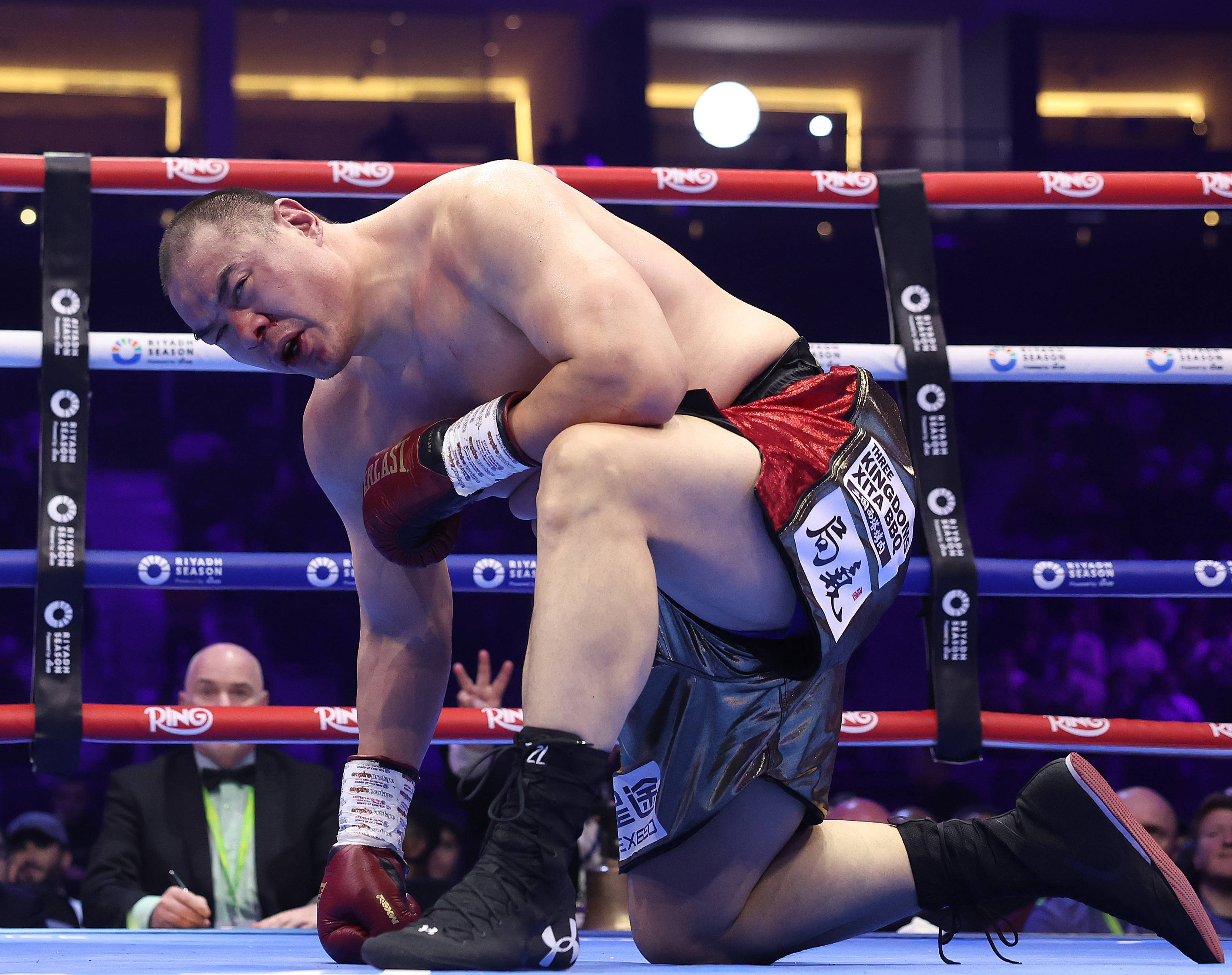 深一度|42岁张志磊死磕梦想<strong></p>
<p>wti美国原油</strong>,出场费250万美元成标杆