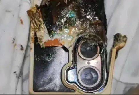 建议睡觉时把手机放1.5米以外?不是因为辐射<strong></p>
<p>wti美国原油</strong>,而是→