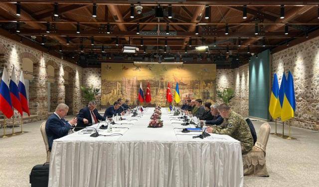 “矿产协议”引发国内风暴<strong></p>
<p>美国wti原油</strong>,乌克兰议员痛斥泽连斯基出卖子孙未来