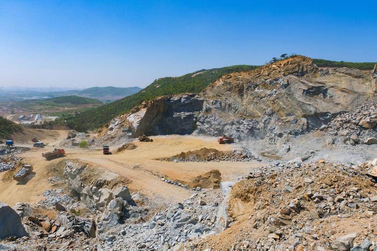 三大消息:10:0全票通过<strong></p>
<p>期货原油价格</strong>!普京给中国惹了个大麻烦?解放军不再手软