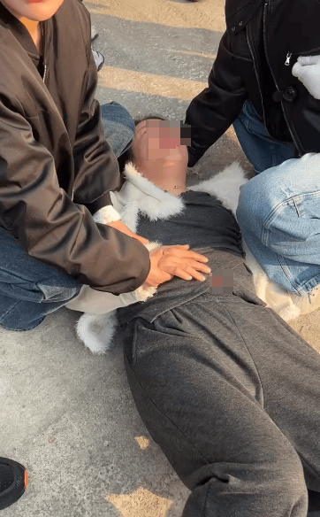 山东一单亲妈妈直播间阻止网友辱骂“唐宝”少年遭上门殴打<strong></p>
<p>原油期货一手</strong>，警方：已受理案件，正调查