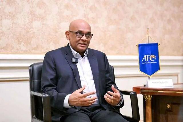 体视界 | 39岁“草根”球员加冕CBA全明星赛扣篮王;十五运乒乓球项目进行首次体测