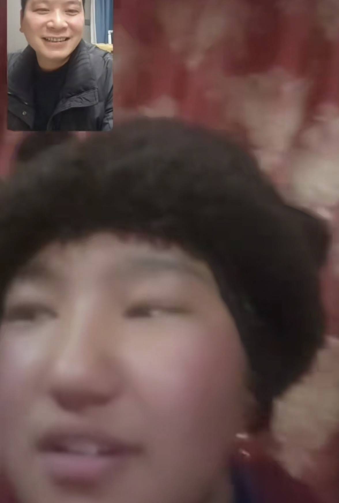 重庆男子在理塘旅游送当地小孩零食<strong></p>
<p>原油期货一手</strong>，反被赠三只藏獒，“他们把我当做很好的客人”