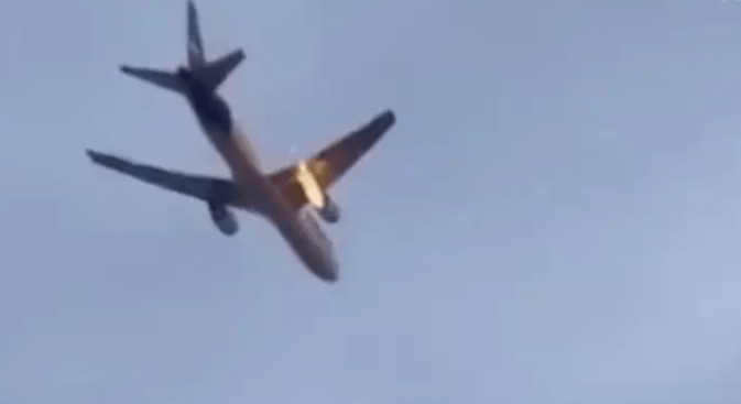 美国突传一声巨响！波音737断成三截<strong></p>
<p>原油实时价格</strong>，机上载183人，场面惨不忍睹