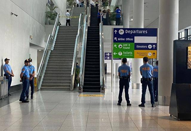 杜特尔特回国“接受命运”<strong></p>
<p>现原油</strong>,刚下飞机就被捕,可能会被秘密审判