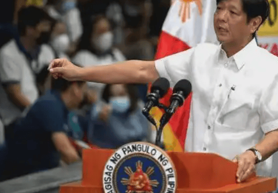 中国忍让了3年<strong></p>
<p>现原油</strong>,亲华派果然不负众望?南海或直接迎来重大转机