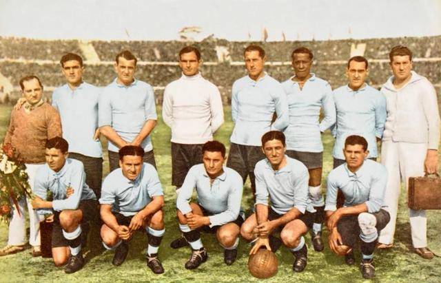 国足<strong></p>
<p>现原油</strong>，被“抬进”世界杯？