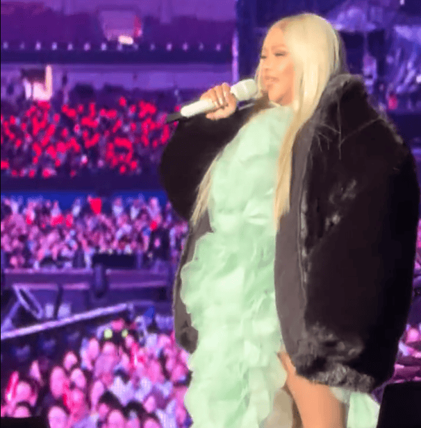 张惠妹胖成“石矶娘娘”<strong></p>
<p>现原油</strong>？真实原因是……