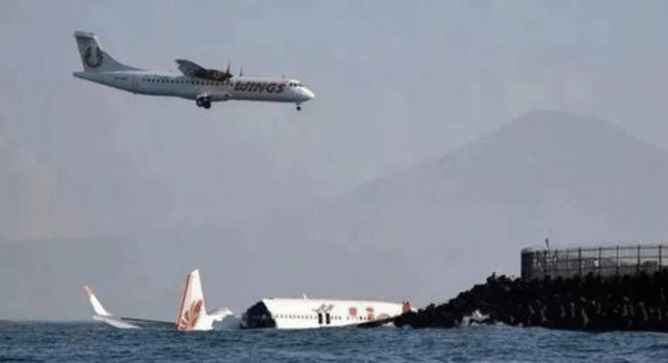 飞行员故意关闭发动机<strong></p>
<p>现原油</strong>,客机坠向大西洋,217名乘客无一生还?