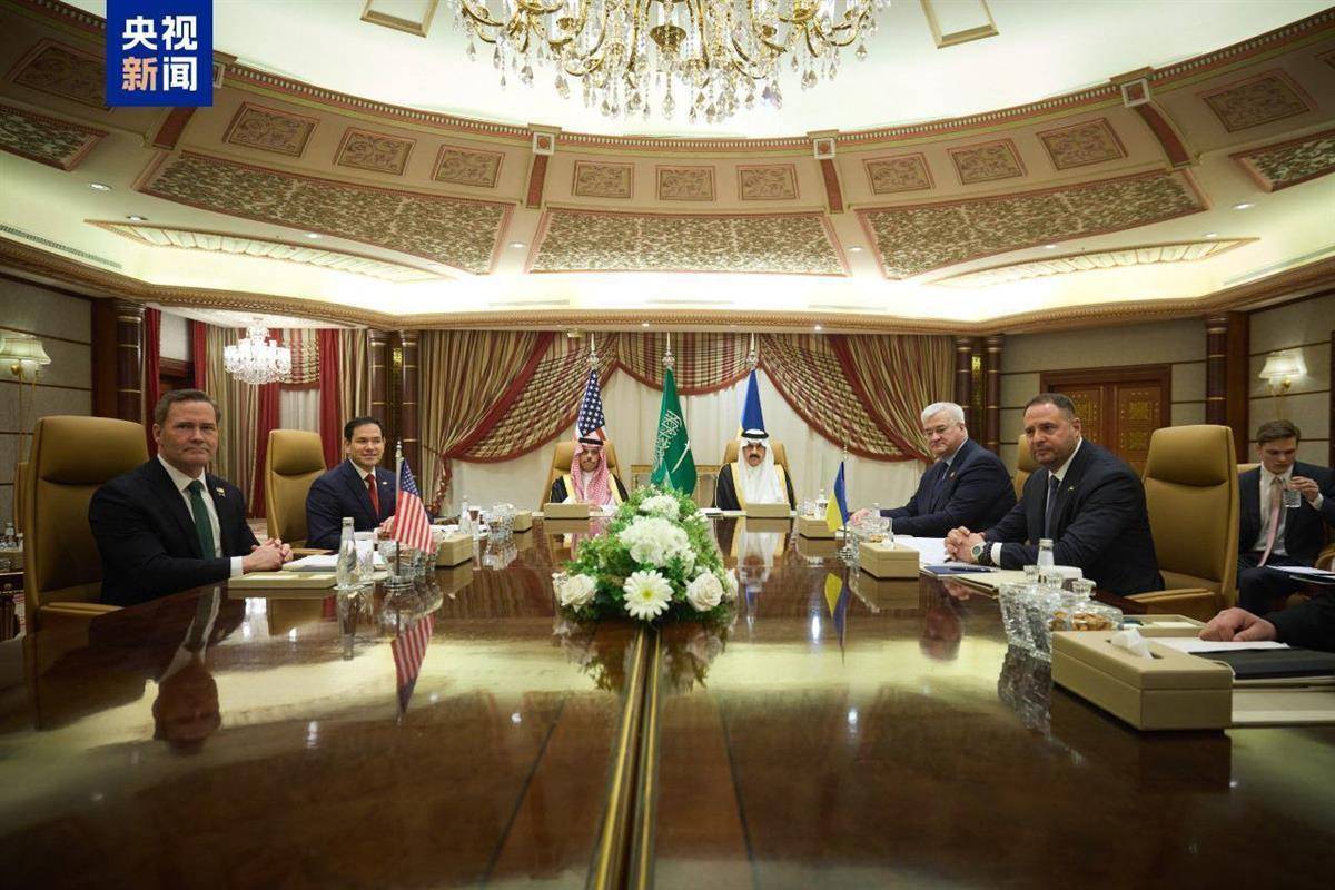 乌克兰同意接受30天临时停火<strong></p>
<p>原油一桶多少升</strong>，俄罗斯回应了！