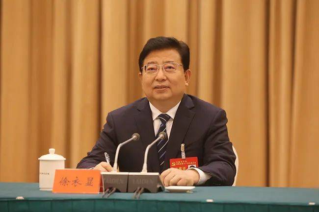 河南省委决定:徐衣显任济源市委书记<strong></p>
<p>原油一桶多少升</strong>,秦保建任副书记