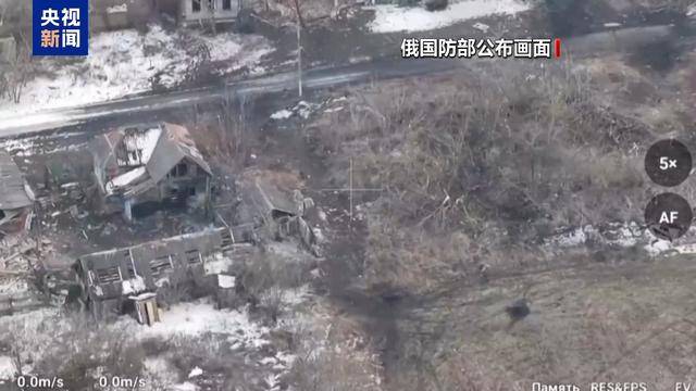 美乌在沙特谋停火<strong></p>
<p>原油一桶多少升</strong>,俄军在库尔斯克猛攻,乌“谈判筹码”危矣?