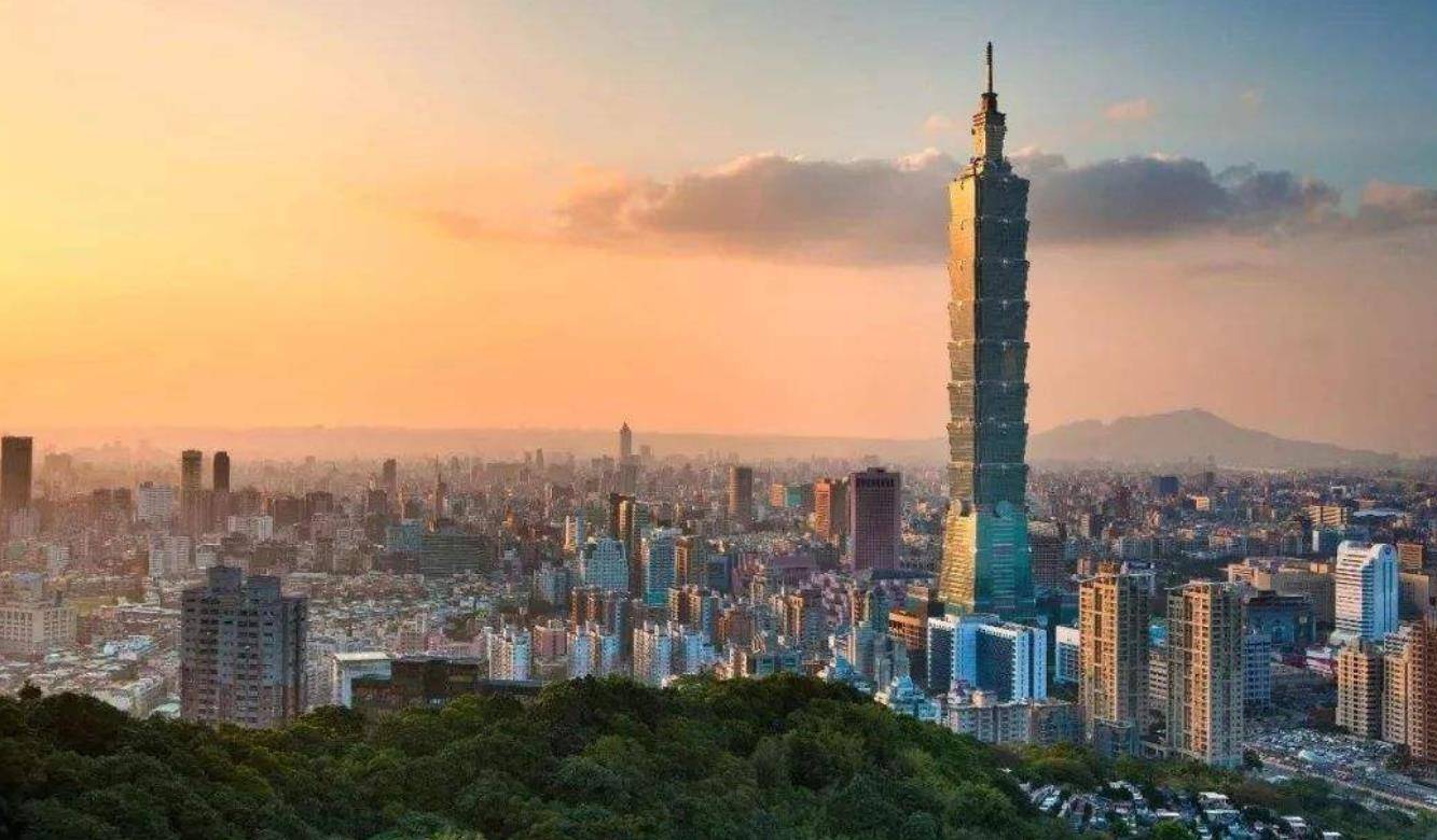 大陆10万亿也造不出1颗高端芯片?张忠谋不装了<strong></p>
<p>一桶原油多少升</strong>,台积电麻烦大了