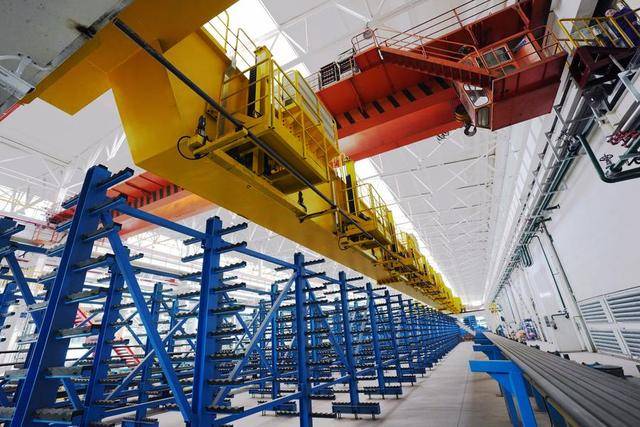 新华社记者带你听两会|听<strong></p>
<p>一桶原油多少升</strong>,“新”的活力