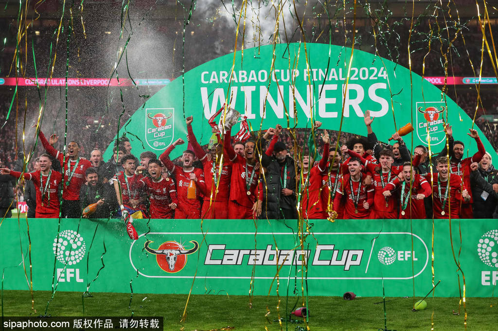 深度:斯洛特治下利物浦最惨一周 都赖萨拉赫快买伊萨克