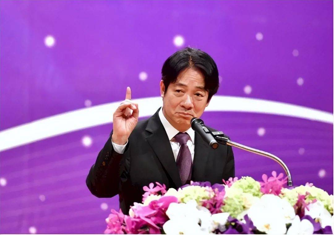 王毅再定台湾地位<strong></p>
<p>补原油</strong>,台当局激烈反击三招,解放军八字法则展示决心