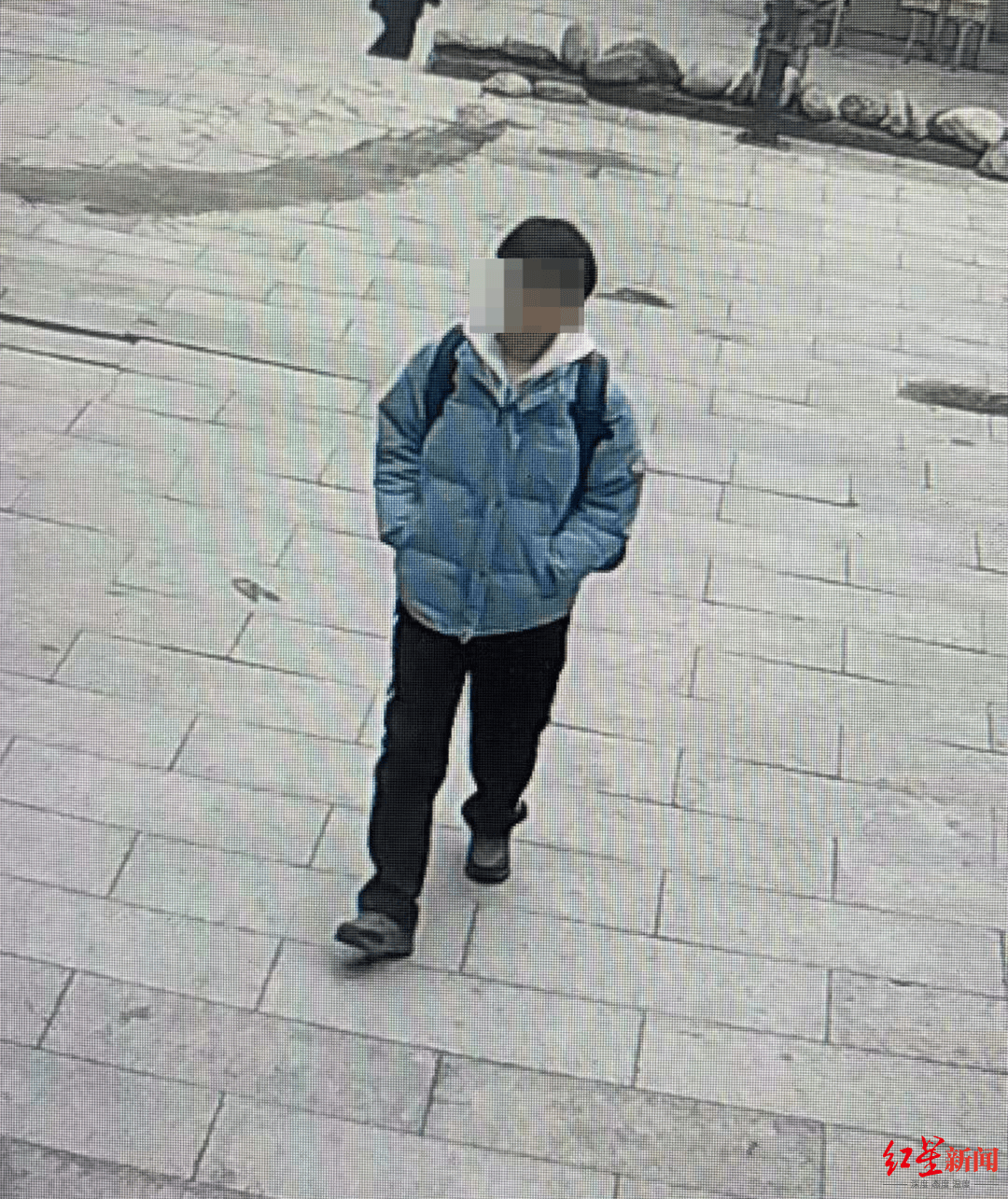 27岁小伙华山景区坠亡<strong></p>
<p>控原油</strong>，家属不认为是轻生 警方：坠崖原因正在调查中