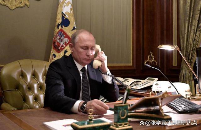 让特朗普苦等1小时<strong></p>
<p>金投原油</strong>,普京迟到还留心眼子,总之一句话,缴枪不杀