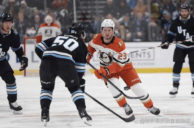 让特朗普苦等1小时<strong></p>
<p>金投原油</strong>,普京迟到还留心眼子,总之一句话,缴枪不杀