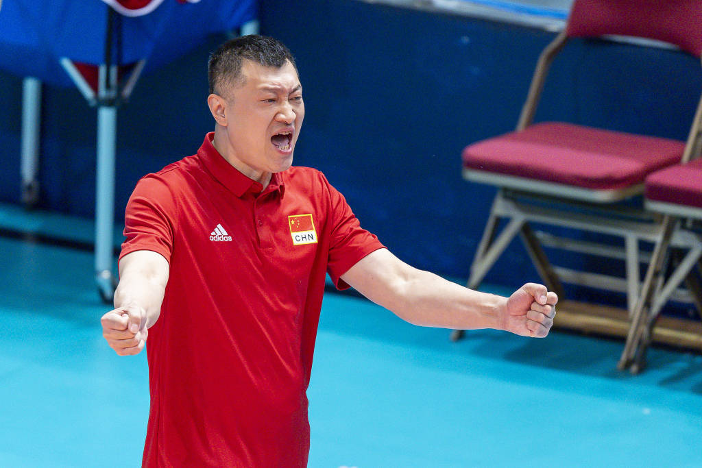 谁能成为中国女排下一任主帅<strong></p>
<p>金投原油</strong>?想要打好这份工真的挺难