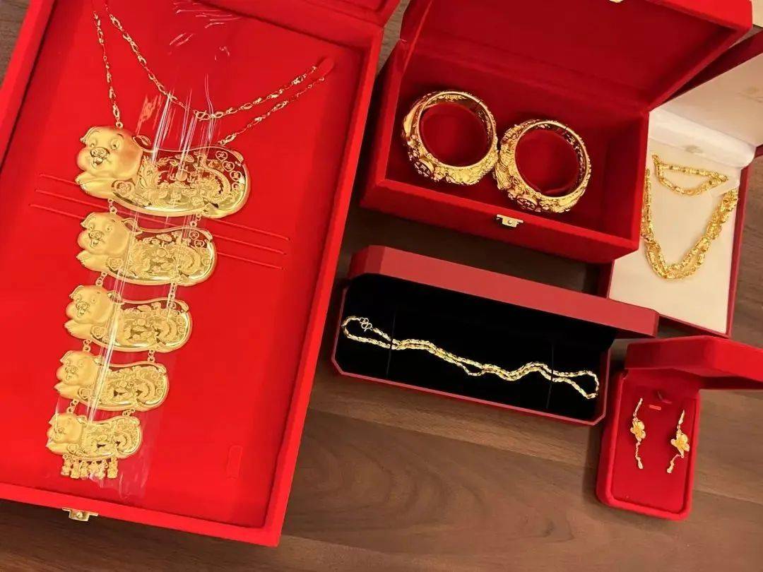 刚暴涨又突然下跌<strong></p>
<p>原油现价</strong>!网友:我刚买......