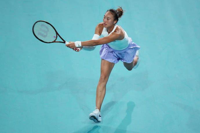 三连胜<strong></p>
<p>原油石油</strong>!郑钦文2比0战胜对手 晋级八强