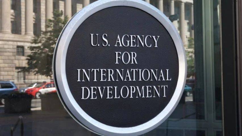 “反华妖女”破防!全因金主1年720亿不给了<strong></p>
<p>原油石油</strong>,曝光美国反华老底!