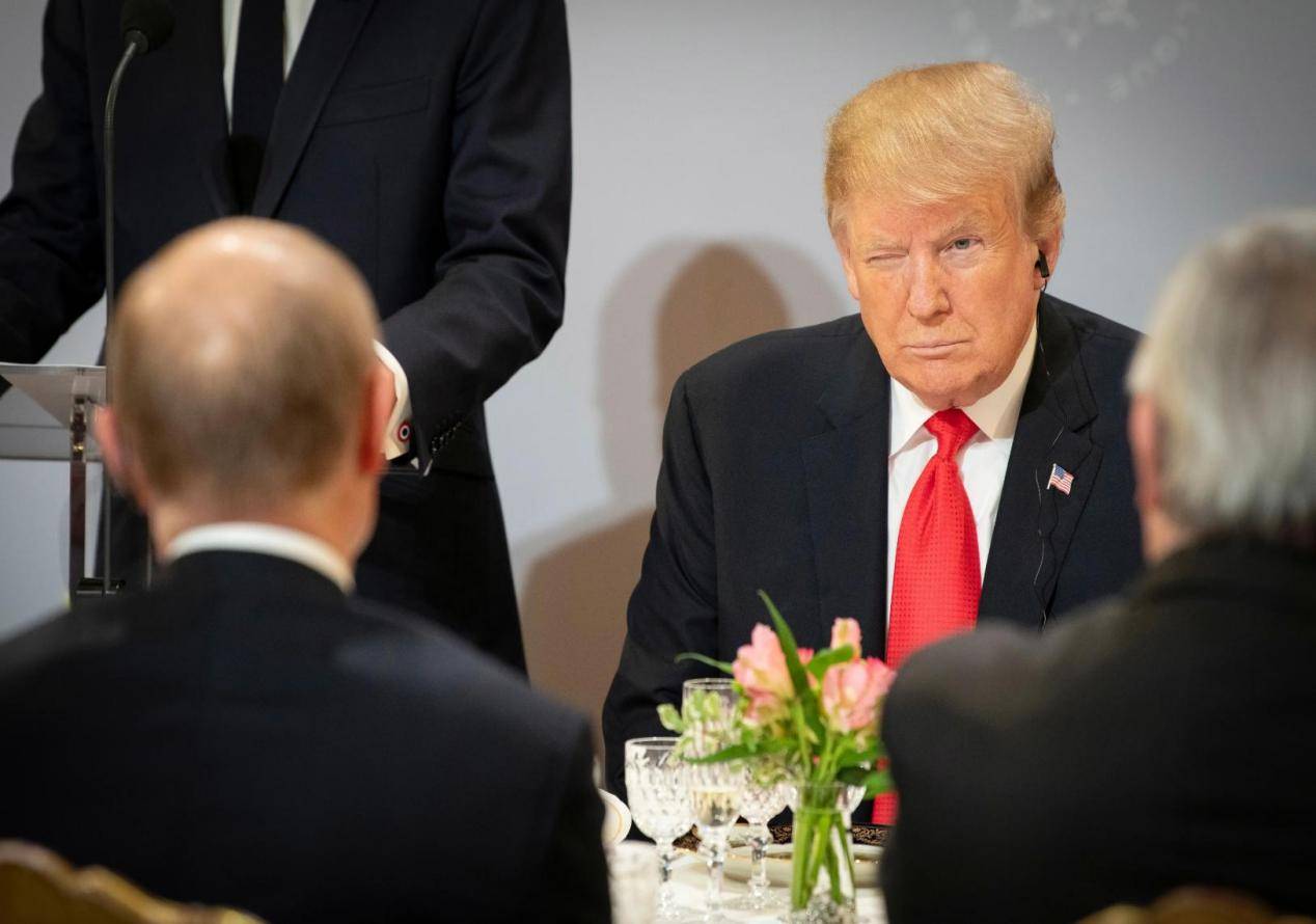 对俄彻底失望？特朗普挂断普京电话<strong></p>
<p>原油开采成本</strong>，火速点名中国，希望中方主动上门