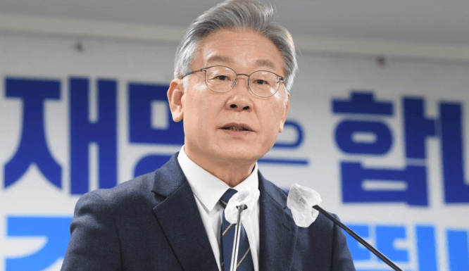 韩国传出爆炸性消息<strong></p>
<p>期货原油交易所</strong>,尹锡悦提前下台,已经成为定局?情况不简单