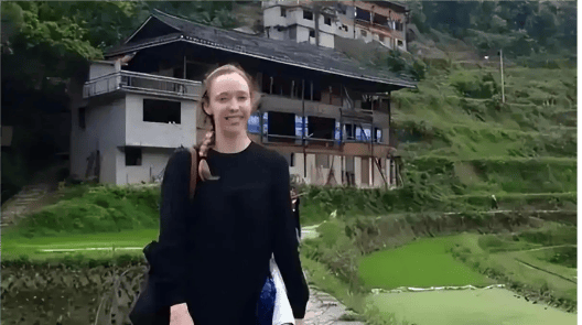 “反华妖女”破防!因为金主1年720亿不给了<strong></p>
<p>期货原油交易所</strong>,曝光美国反华老底!