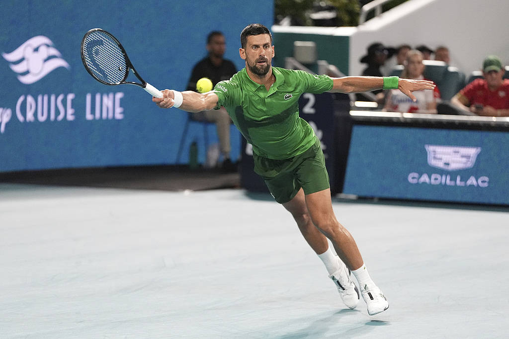 德约无缘100冠<strong></p>
<p>原油为什么下跌</strong>!迈阿密站:19岁门希克两盘抢七夺生涯首冠