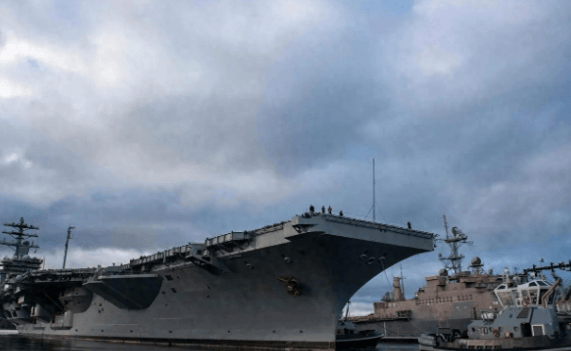 美军急调航母进亚太<strong></p>
<p>中国原油消耗</strong>，日本提前避险，解放军果断出击，反包围开始