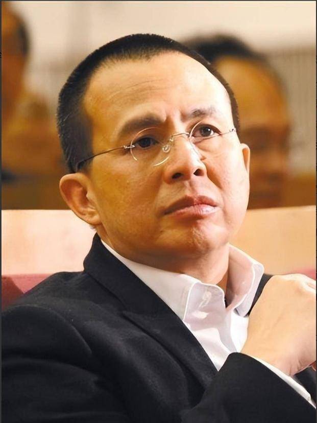 官方出手了!李嘉诚卖港暂缓!次子与长和切割<strong></p>
<p>中国原油消耗</strong>,开始准备退路?