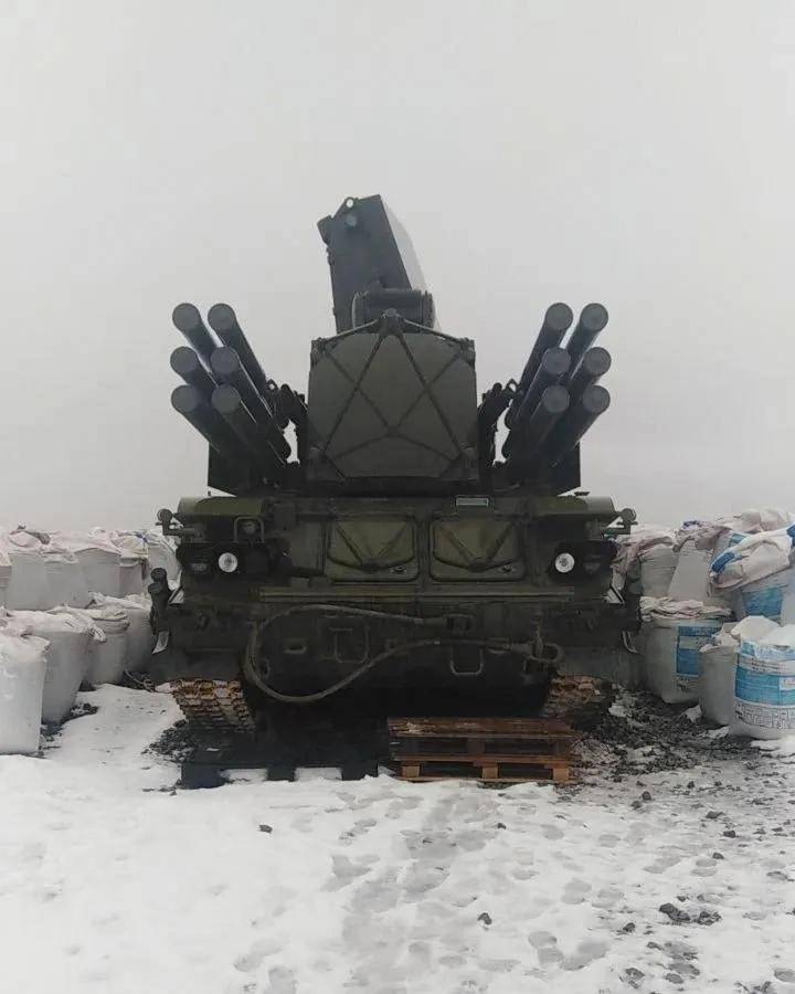 成功摧毁ATACMS!俄军公开铠甲-SM防空<strong></p>
<p>如何投资原油</strong>,网友:中国都没有的东西