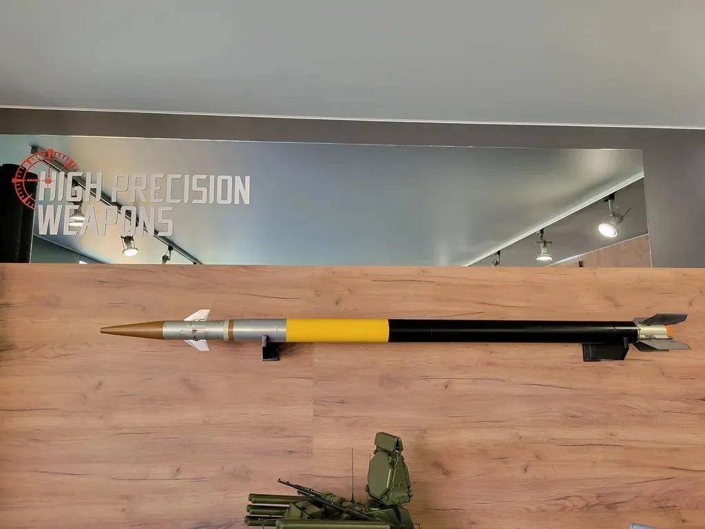 成功摧毁ATACMS!俄军公开铠甲-SM防空<strong></p>
<p>如何投资原油</strong>,网友:中国都没有的东西