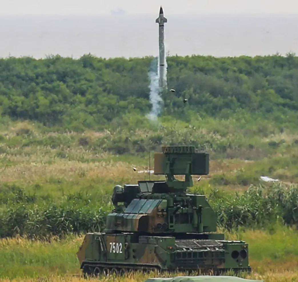 成功摧毁ATACMS!俄军公开铠甲-SM防空<strong></p>
<p>如何投资原油</strong>,网友:中国都没有的东西