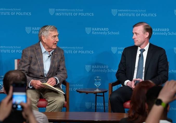 沙利文猛批特朗普:中美不是零和博弈<strong></p>
<p>中质原油</strong>,两国将长期共存