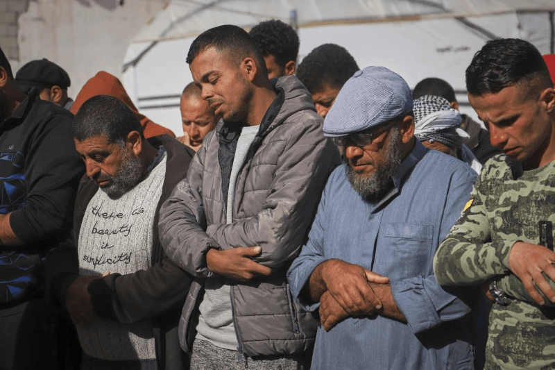 以防长:将无限期在加沙、黎巴嫩和叙利亚驻军