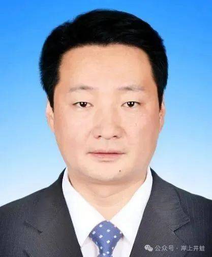 从纪检尖兵到交通厅副厅长<strong></p>
<p>中原油田待遇</strong>,刘艳东任上被查